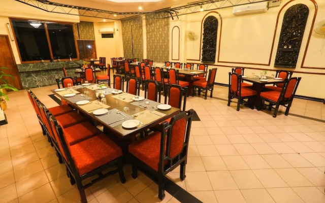Hotel Classic Residency