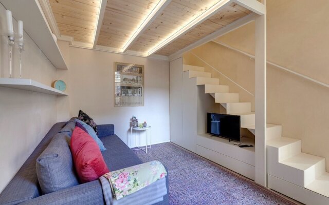 Central Berchet With Terrace and Private Entrance