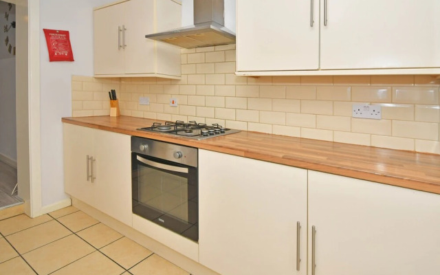 Townhouse @ 115 Walthall Street Crewe