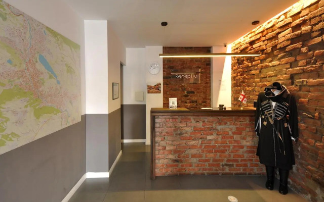 kandoo tbilisi central hostel