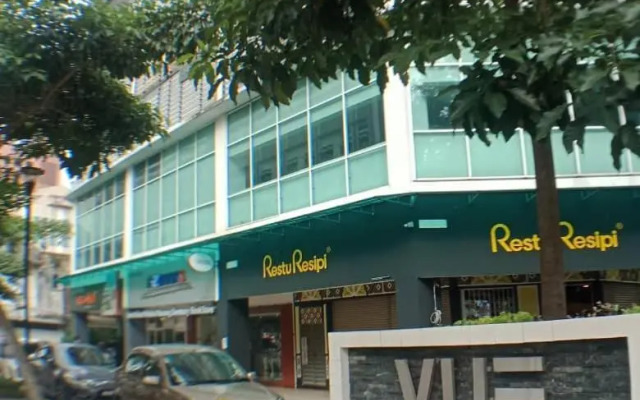 VUE RESIDENCES SERVICE SUITE -2 2rooms for 6 pax