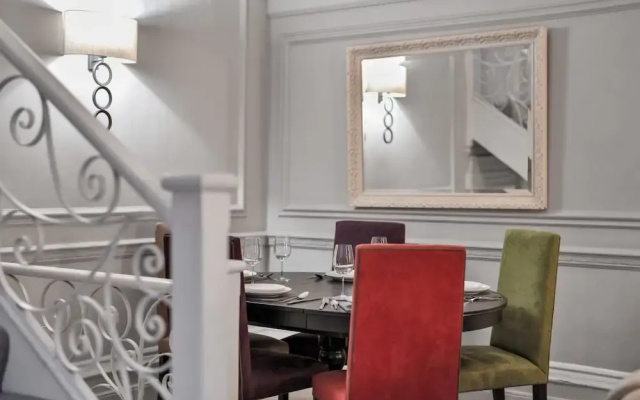 The Knightsbridge Residences