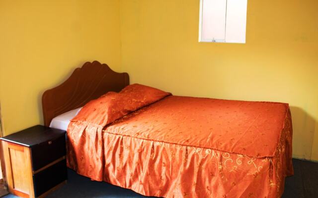 Hostal los Cerezos