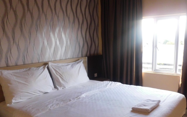 The M Hotel Pinrang — hotel in Pinrang