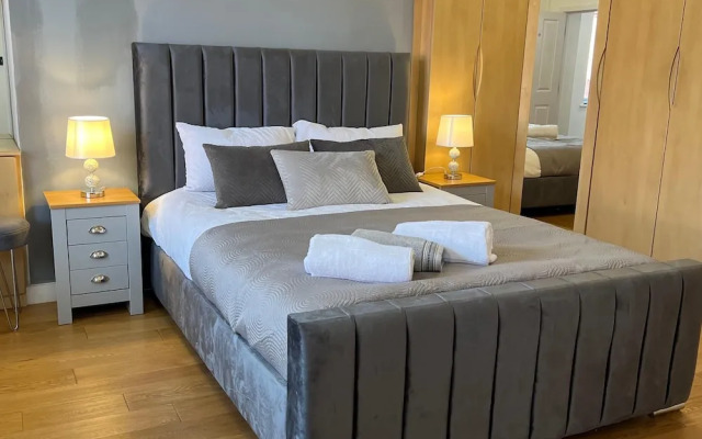 Duplex Apartment in Greater Manchester