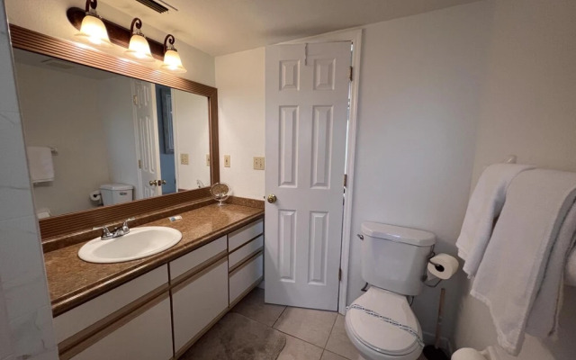 Magical 3 Bed Condo at Sweetwater Club