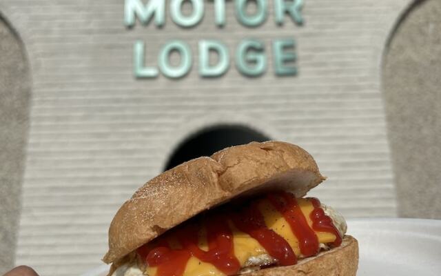 Sand Pebble Motor Lodge