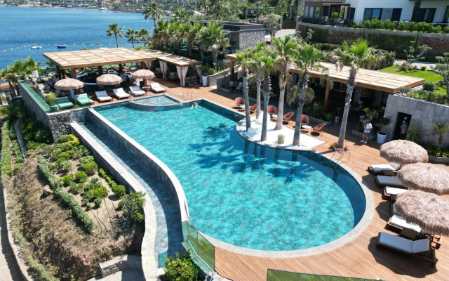 Gala Suites & Villas
