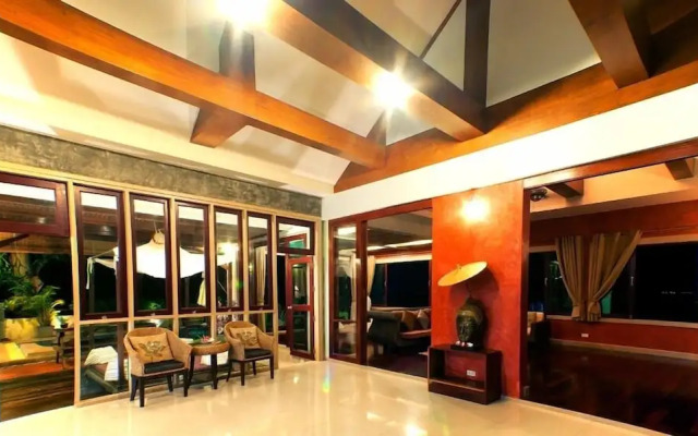 The Villa Hacienda