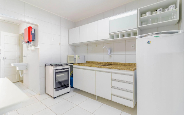 PFL03 Apto 3 Quartos a 200m da Praia