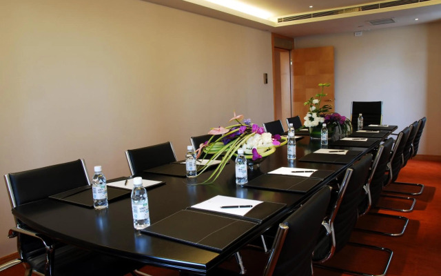 Wealthy Hotel Suzhou
