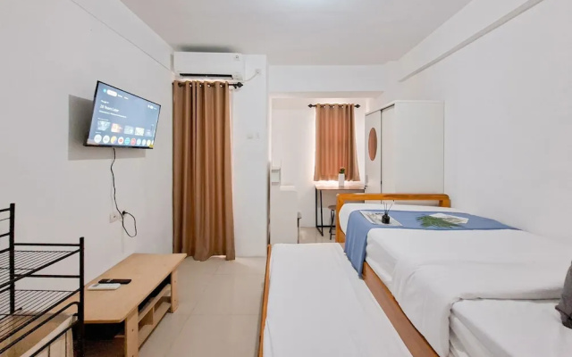 Minimalist Studio At Urbantown Serpong Apartment – Guest Rooms – South Tangerang