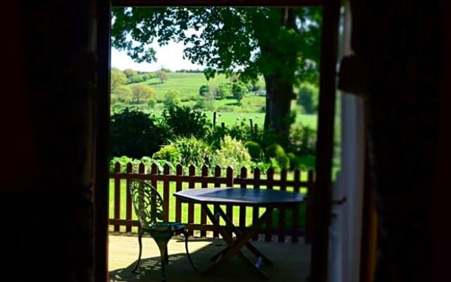 Riverside Barn Guest House