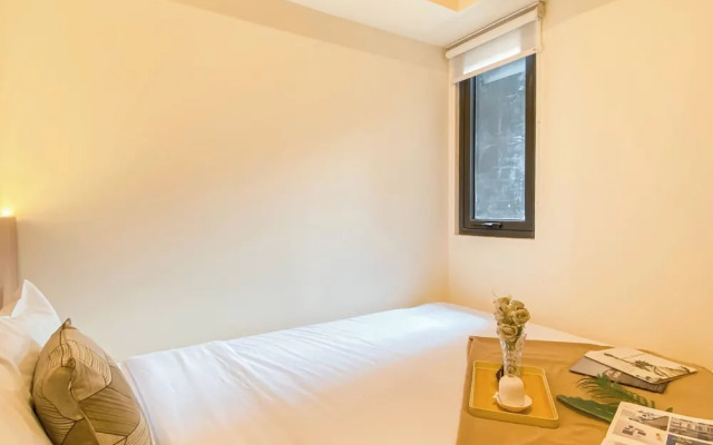 Homey And Modern 2Br At Meikarta Apartment