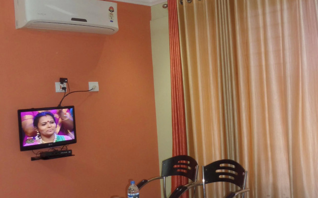 Hotel Revis Heights