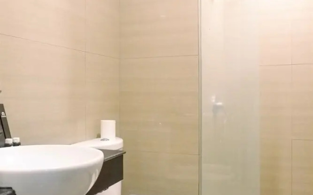 Strategic 1BR Apartment The Linden Connected to Marvell City Mall