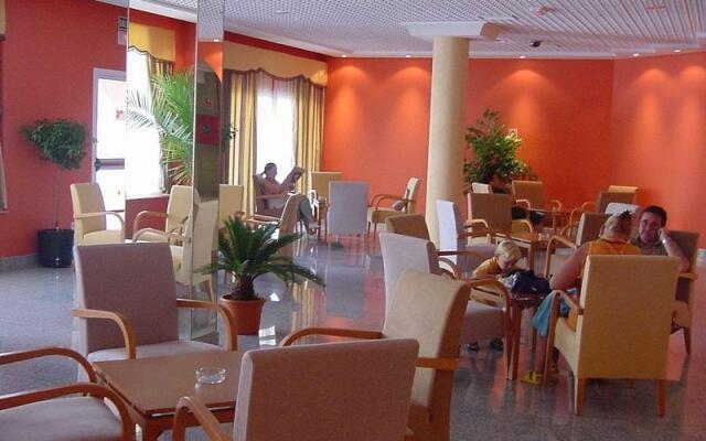 Hotel Aguilas Playa