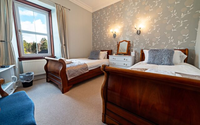 Rowan Tree Country Hotel