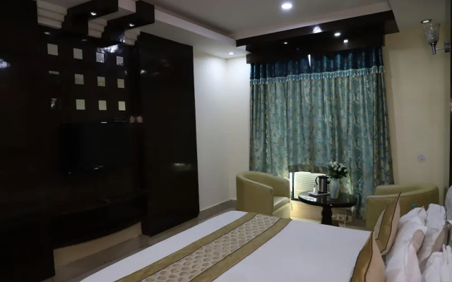 Hotel Raj Mandir