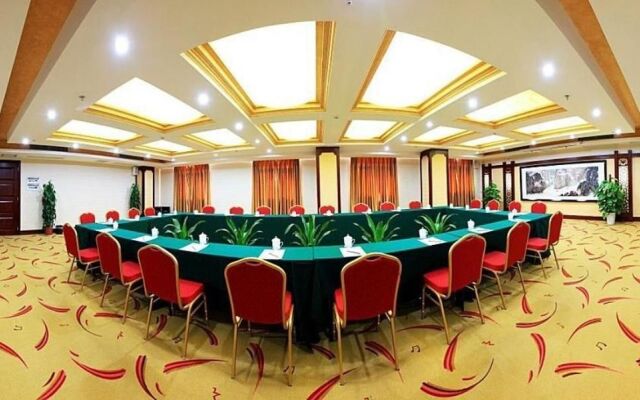 Century Garden Hotel