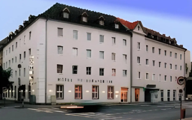 B&B HOTEL Linz City-Ost