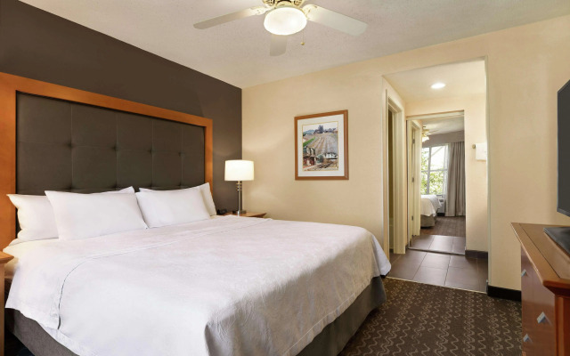 Homewood Suites by Hilton Allentown-Bethlehem Airport