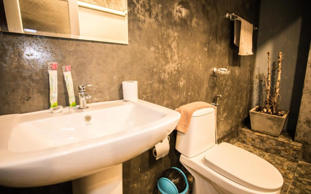 Bad Boys Guesthouse Patong