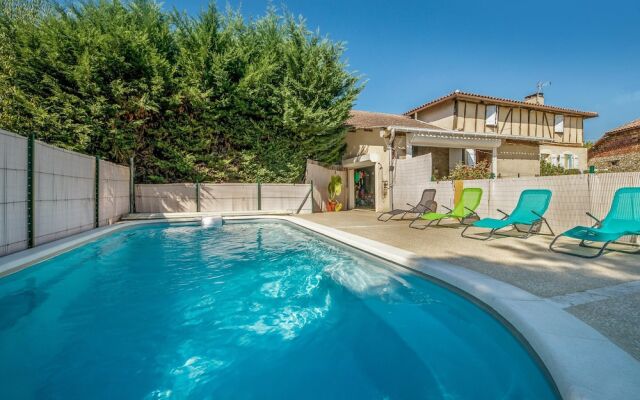 House With 4 Bedrooms in Courrensan, With Private Pool, Furnished Gard