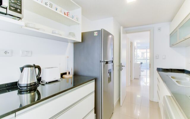 Oceana Suites Isabel ∙ Suite 006