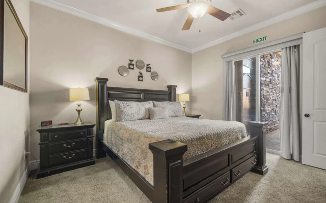 Owens Landing Amazing Views!