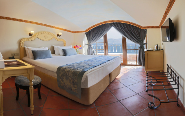 Sultanahmet Palace Hotel