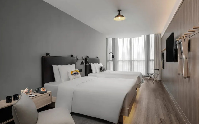 Moxy Shanghai Hongqiao NECC