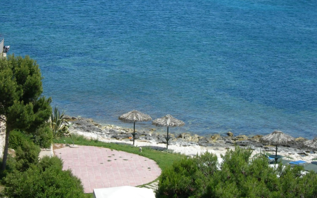 Calamosca Hotel