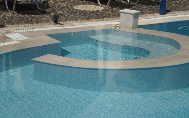 Roula Villa