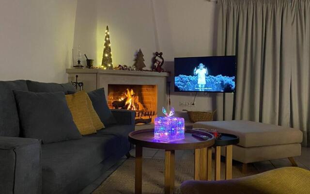 THE AA VILLA: Your Interactive Home Experience!
