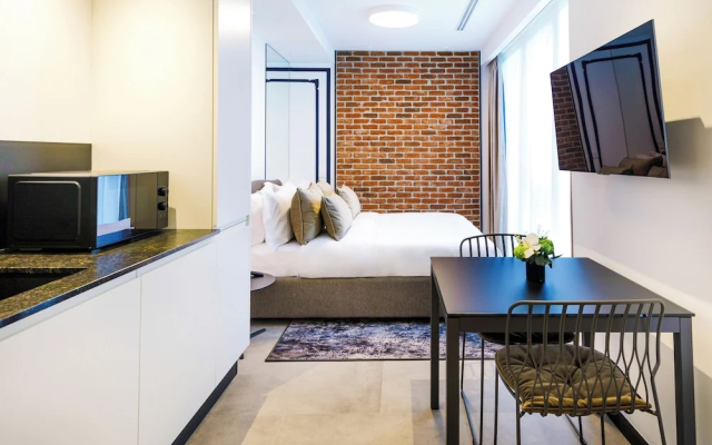 OLD TOWN SNAIL Design Apartments