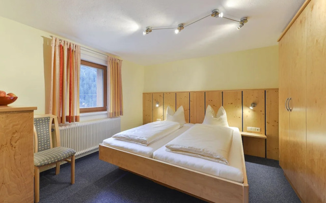 Haus Anna Apartments