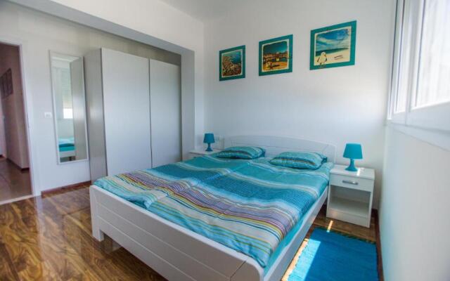 Grand View Apartments