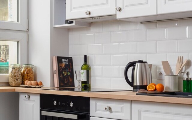 oompH Warsaw Central Supreme Apartment