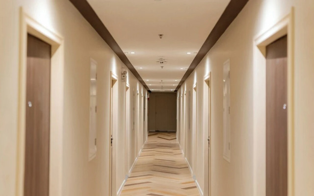 B2 China Town Yaowarat Premier