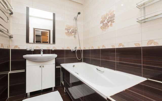 HomeHotel (ХоумХотел) на набережной Волжская 8/1