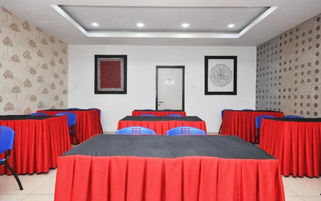 OYO 886 ADA Hotel & Apartment