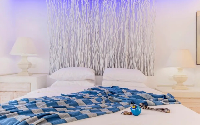 Kouros Home and Suites