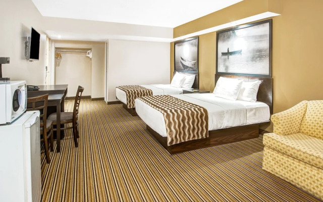 Red Maple inn and suites