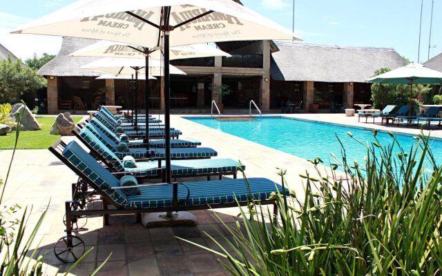 Misty Hills Country Hotel