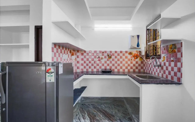 Oyo Home 49116 Vibrant Stay Near Uthandi Beach