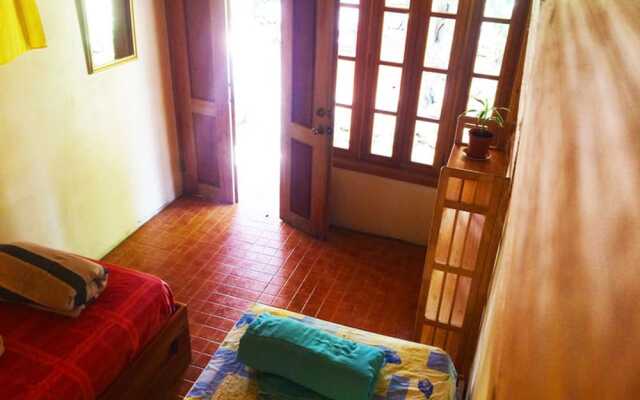 Spanish by the River - Boquete - Hostel