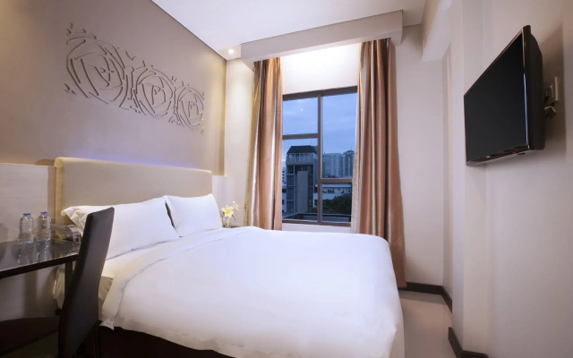 Verse Lite Hotel Gajah Mada