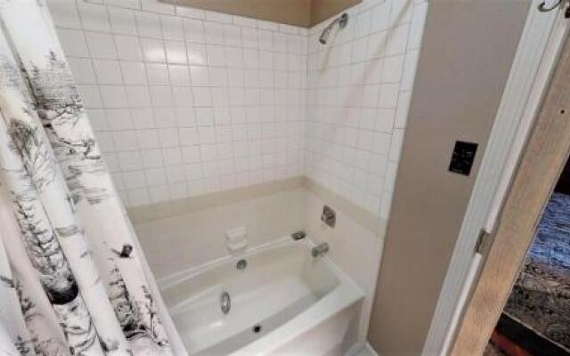 Rose Rock Mountain View