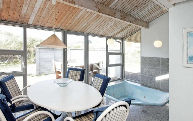 9 Person Holiday Home in Ringkobing